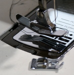 Change to zipper foot
